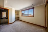 https://images.listonce.com.au/custom/160x/listings/108-best-street-fitzroy-north-vic-3068/370/01978370_img_06.jpg?TS3nRetT6L8