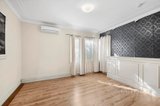 https://images.listonce.com.au/custom/160x/listings/108-duke-street-castlemaine-vic-3450/022/01562022_img_02.jpg?s_nt5WzpnCk