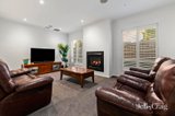 https://images.listonce.com.au/custom/160x/listings/108-summerfield-drive-mornington-vic-3931/923/01911923_img_02.jpg?BpWgyi8ccwM