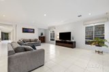https://images.listonce.com.au/custom/160x/listings/108-summerfield-drive-mornington-vic-3931/923/01911923_img_06.jpg?oxxTNSW7M-0
