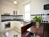 https://images.listonce.com.au/custom/160x/listings/108-victoria-avenue-albert-park-vic-3206/310/01087310_img_05.jpg?oz-3fN9b-lE