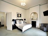 https://images.listonce.com.au/custom/160x/listings/108-victoria-avenue-albert-park-vic-3206/310/01087310_img_07.jpg?nq0FYIqyj6U