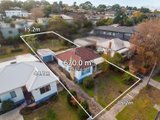 https://images.listonce.com.au/custom/160x/listings/108-winifred-street-oak-park-vic-3046/532/00847532_img_01.jpg?uO0il1JitM8