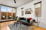 https://images.listonce.com.au/custom/160x/listings/10835-ormond-road-elwood-vic-3184/055/01794055_img_02.jpg?KxTYycchzns