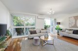 https://images.listonce.com.au/custom/160x/listings/10840-toorak-road-hawthorn-east-vic-3123/158/01178158_img_02.jpg?rW637IapLpg