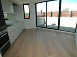 https://images.listonce.com.au/custom/160x/listings/108565-camberwell-road-camberwell-vic-3124/813/01770813_img_02.jpg?h5rI_pV9JxI