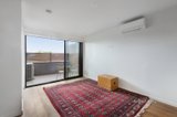 https://images.listonce.com.au/custom/160x/listings/10866-bent-street-mckinnon-vic-3204/472/01018472_img_08.jpg?3qahCdpYiuc