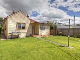 https://images.listonce.com.au/custom/160x/listings/109-garden-street-east-geelong-vic-3219/226/01699226_img_09.jpg?H9MRipoaOnY