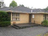 https://images.listonce.com.au/custom/160x/listings/109-taylor-road-mooroolbark-vic-3138/179/01525179_img_01.jpg?D2Kzxi4Uikc