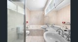 https://images.listonce.com.au/custom/160x/listings/109-tiverton-drive-mulgrave-vic-3170/800/01921800_img_16.jpg?HJBmyqiZw9Q