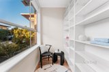 https://images.listonce.com.au/custom/160x/listings/10906-906a-glenferrie-road-kew-vic-3101/884/01704884_img_11.jpg?vNTTHZc42Cg