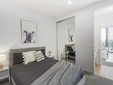 https://images.listonce.com.au/custom/160x/listings/1091-red-hill-terrace-doncaster-east-vic-3109/170/00935170_img_05.jpg?gok-Y8CZPfw