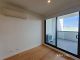 https://images.listonce.com.au/custom/160x/listings/109358-moreland-road-brunswick-west-vic-3055/648/01981648_img_05.jpg?5JthwtqPnL8