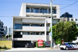 https://images.listonce.com.au/custom/160x/listings/109484-elgar-road-box-hill-vic-3128/233/01691233_img_01.jpg?uOOz1HfIzKQ