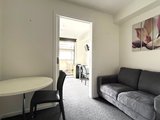 https://images.listonce.com.au/custom/160x/listings/109484-elgar-road-box-hill-vic-3128/233/01691233_img_04.jpg?On2ReodMpLk