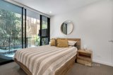 https://images.listonce.com.au/custom/160x/listings/10989-roden-street-west-melbourne-vic-3003/642/01159642_img_05.jpg?bDlQeNfhoyE