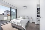 https://images.listonce.com.au/custom/160x/listings/109a160-whitehorse-road-blackburn-vic-3130/952/01543952_img_04.jpg?_rJz7Qc8rew