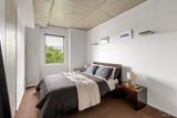 https://images.listonce.com.au/custom/160x/listings/109p191-powlett-street-east-melbourne-vic-3002/491/01852491_img_05.jpg?YNZR2VnJRlc