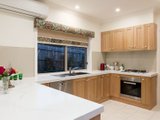 https://images.listonce.com.au/custom/160x/listings/10a-bowen-road-lilydale-vic-3140/378/01524378_img_06.jpg?QmnFc_l_SR0