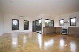 https://images.listonce.com.au/custom/160x/listings/10a-burns-grove-kingsbury-vic-3083/524/01913524_img_03.jpg?ID7APksBvp4