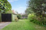 https://images.listonce.com.au/custom/160x/listings/10a-calvin-street-hawthorn-vic-3122/835/01049835_img_02.jpg?_OkHKFa_p90