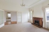 https://images.listonce.com.au/custom/160x/listings/10a-calvin-street-hawthorn-vic-3122/835/01049835_img_03.jpg?D5PxxS5tAWc