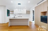 https://images.listonce.com.au/custom/160x/listings/10a-clarence-street-bentleigh-east-vic-3165/940/01604940_img_04.jpg?W0-7Chp__g0