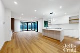 https://images.listonce.com.au/custom/160x/listings/10a-clarence-street-bentleigh-east-vic-3165/940/01604940_img_06.jpg?hlNwV_yWZiQ