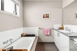 https://images.listonce.com.au/custom/160x/listings/10a-creek-view-close-mount-clear-vic-3350/460/01979460_img_07.jpg?gNjpBNphMg8