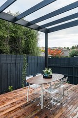 https://images.listonce.com.au/custom/160x/listings/10a-gertrude-street-templestowe-lower-vic-3107/063/00915063_img_08.jpg?0MSfAwp2trY