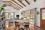 https://images.listonce.com.au/custom/160x/listings/10a-laburnum-street-blackburn-vic-3130/627/01736627_img_07.jpg?RLTsvNAlH3g