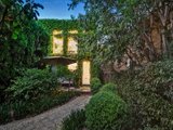 https://images.listonce.com.au/custom/160x/listings/10a-lawes-street-hawthorn-vic-3122/032/00829032_img_03.jpg?gwdomXrUbfY