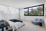 https://images.listonce.com.au/custom/160x/listings/10a-maitland-street-glen-iris-vic-3146/177/01641177_img_11.jpg?Kic-p3scqzU