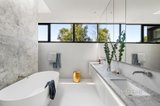 https://images.listonce.com.au/custom/160x/listings/10a-maitland-street-glen-iris-vic-3146/177/01641177_img_12.jpg?_sr_IOS2hJI