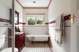 https://images.listonce.com.au/custom/160x/listings/10a-northcote-street-northcote-vic-3070/592/01530592_img_05.jpg?cu9TWtvYzu8