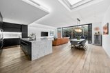 https://images.listonce.com.au/custom/160x/listings/10a-roseberry-avenue-chelsea-vic-3196/101/01545101_img_02.jpg?i4fXsO7QNAE