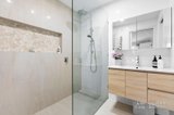 https://images.listonce.com.au/custom/160x/listings/10a-the-avenue-balaclava-vic-3183/182/01780182_img_06.jpg?U0z1vf5MUP8