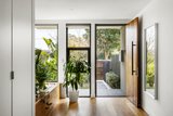 https://images.listonce.com.au/custom/160x/listings/10a-yaralla-road-bentleigh-east-vic-3165/144/01974144_img_13.jpg?6JCzays4Gss