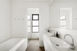 https://images.listonce.com.au/custom/160x/listings/10a-yaralla-road-bentleigh-east-vic-3165/697/01932697_img_10.jpg?53O1zOcA2So