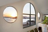 https://images.listonce.com.au/custom/160x/listings/10a9-beach-street-port-melbourne-vic-3207/942/01970942_img_05.jpg?7e39aVKtXi0