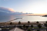 https://images.listonce.com.au/custom/160x/listings/10a9-beach-street-port-melbourne-vic-3207/942/01970942_img_23.jpg?_udOdiGakS0