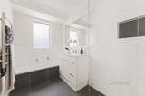 https://images.listonce.com.au/custom/160x/listings/10b-canberra-street-carrum-vic-3197/433/01533433_img_07.jpg?OUx_EmCnRQU