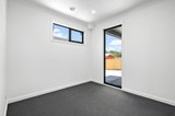 https://images.listonce.com.au/custom/160x/listings/10b-macmillan-street-mooroolbark-vic-3138/760/01858760_img_04.jpg?0hcDVObybFk