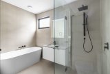 https://images.listonce.com.au/custom/160x/listings/10b-may-street-bentleigh-east-vic-3165/202/01737202_img_06.jpg?bRbvd6Bhlew