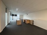 https://images.listonce.com.au/custom/160x/listings/10b-yellowbox-drive-craigieburn-vic-3064/007/01819007_img_04.jpg?j3ppa4aztqU