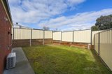 https://images.listonce.com.au/custom/160x/listings/10d-moscript-street-campbells-creek-vic-3451/442/01703442_img_11.jpg?cOk0ezSZuIk