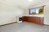https://images.listonce.com.au/custom/160x/listings/11-a-albion-street-golden-point-vic-3350/086/01853086_img_05.jpg?RlcYx-Zwi3o