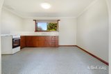 https://images.listonce.com.au/custom/160x/listings/11-a-albion-street-golden-point-vic-3350/086/01853086_img_06.jpg?Sq0tS8YlpQs