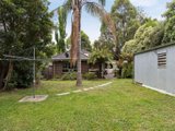 https://images.listonce.com.au/custom/160x/listings/11-aileen-avenue-montrose-vic-3765/422/01524422_img_14.jpg?LyLgbNklYHA