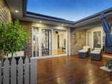 https://images.listonce.com.au/custom/160x/listings/11-alburnum-crescent-templestowe-lower-vic-3107/509/01009509_img_09.jpg?mb5CLbMIgM8